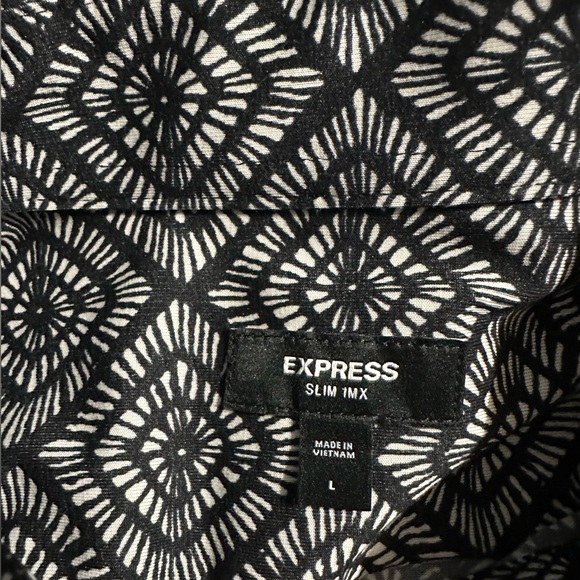 Express button up - Picture 5 of 5